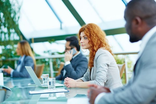 Comment organiser une conférence sur les énergies renouvelables ?